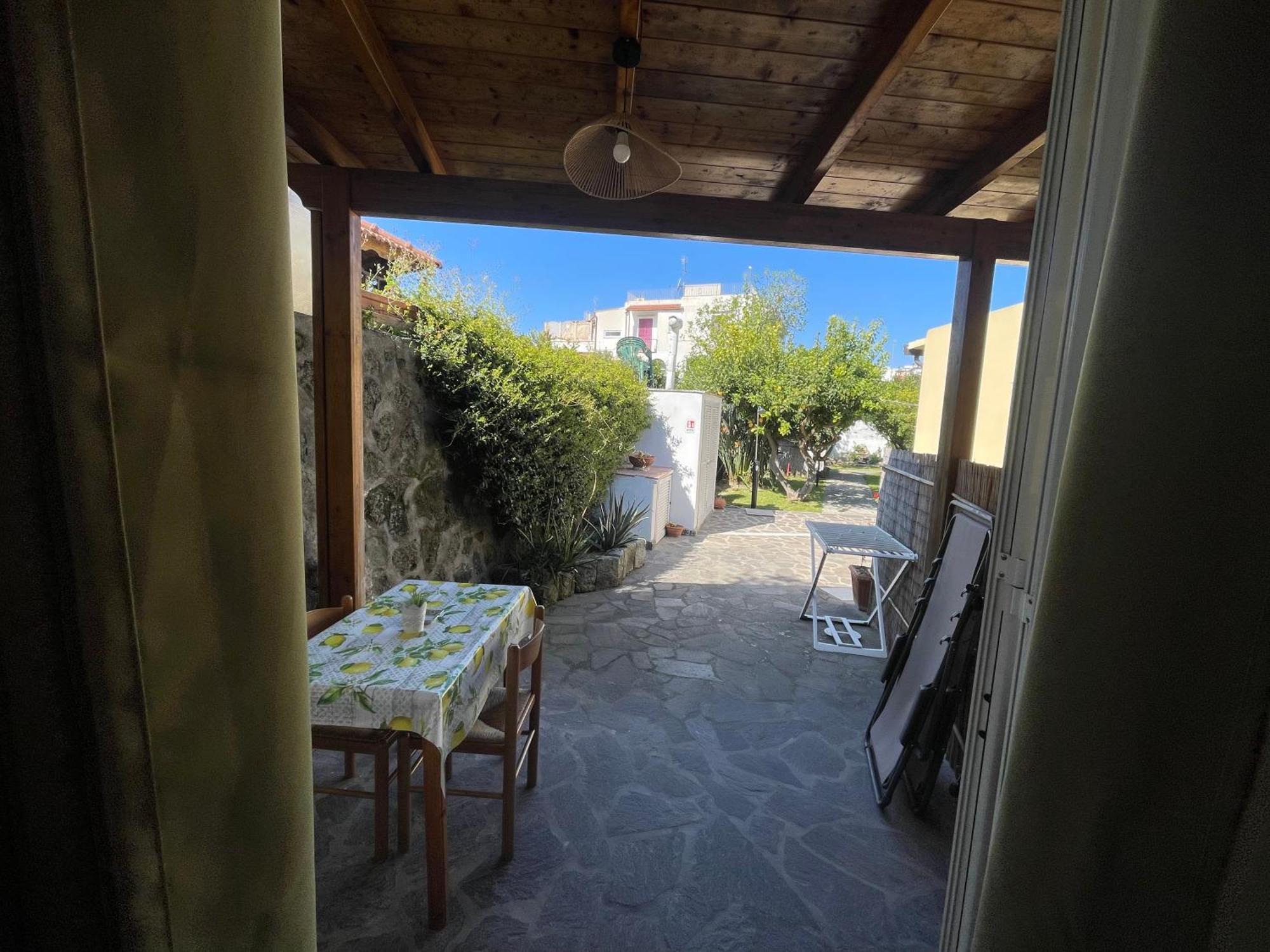 Monolocale super centrale con WI-FI Forio di Ischia Esterno foto